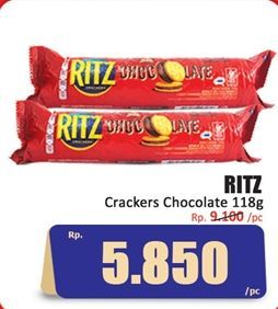 Ritz Crackers Sandwich